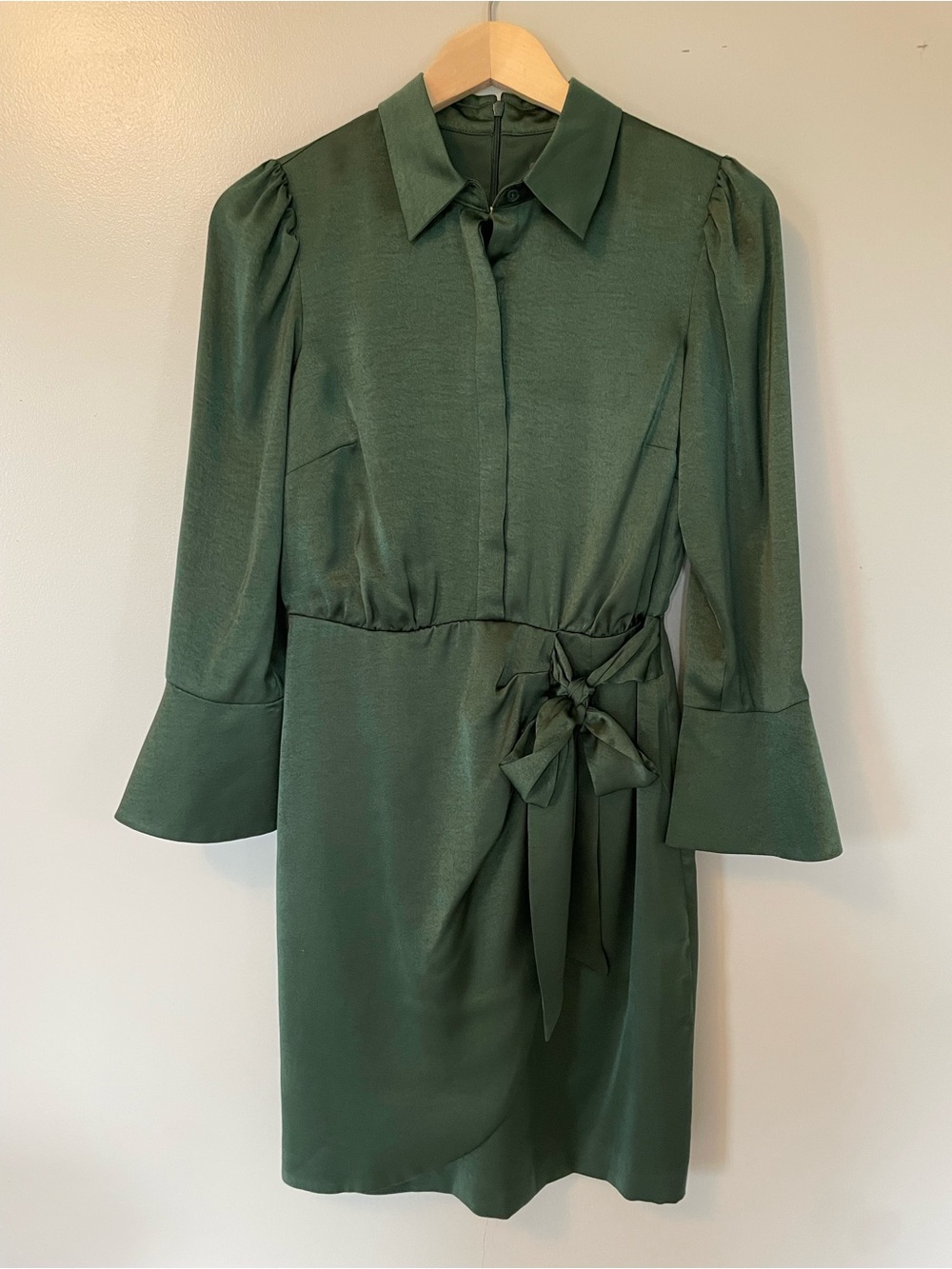 Vince Camuto Emerald Green Long Sleeve Tie-Waist Shirt Dress